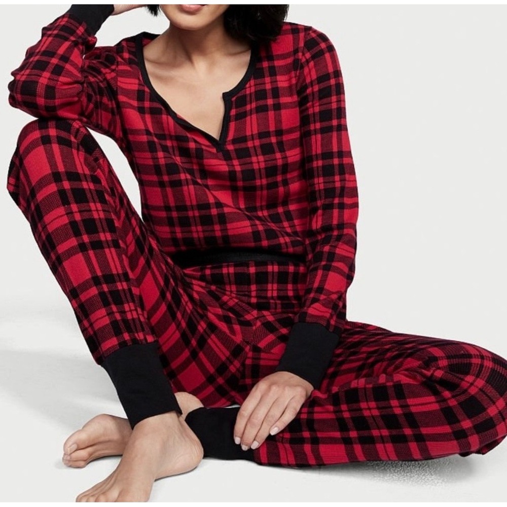 Victoria Secret Red Black Plaid Thermal Pajama Set Henley Jogger S